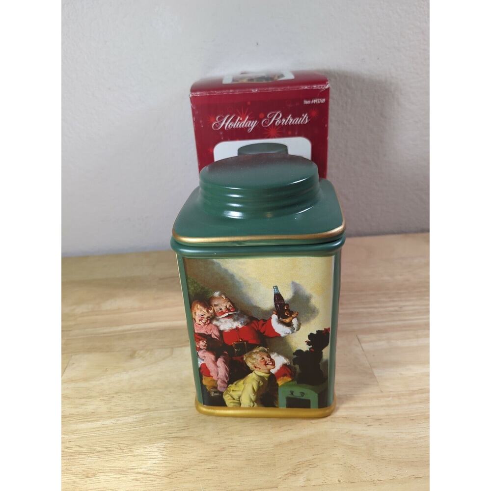 Coca Cola Holiday Portraits Santa Green Stoneware Canister Sakura 2002 NEW